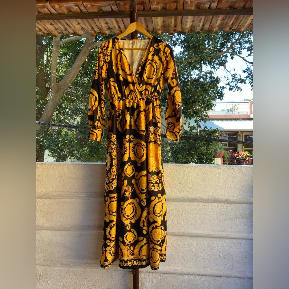 OC OrderPlus Wrap Long Dress. Size - M - Picture 4 of 9